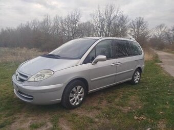 Citroen C8