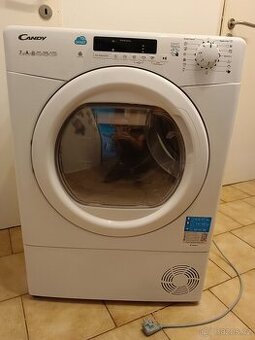 Sušička prádla Candy (CS4H7A1DE-S) + zdama mezikus