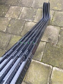 Hokejka CCM Trigger 6 85flex P29 levá ZÁRUKA