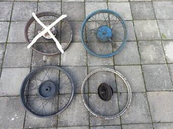 ČZ Předvalečná  - Přední kola