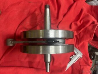 Jawa 250 panelka 559 TOP repasovaná originál kliková hřídel