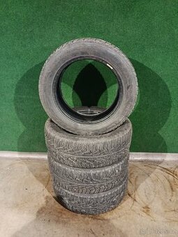 4ks zimni 205/55/16 Uniroyal