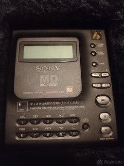 První přenosný minidisk minidisc Sony, MZ 1,
