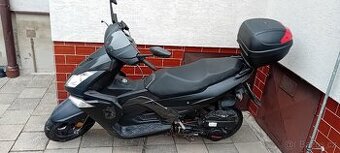 Skútr Longjia 125ccm B-řidicak