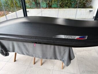 THULE střešní box na lyže