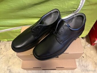 Nové kožené polobotky Prabos