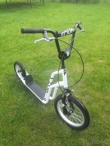 Koloběžka YEDOO FOUR