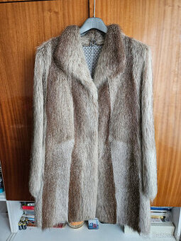Dámský kožich - pravá kožešina - nutrie - nenošený