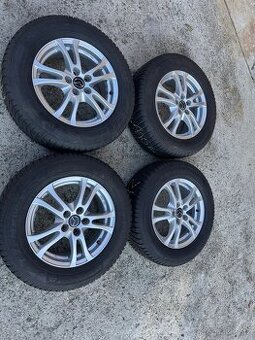 Alu kola se zimní pneu 5x114,3 , 215/65R16