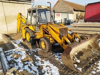 Traktor bagr JCB