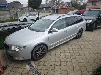 Škoda Superb 1.6TDI combi, 77KW, r.v.2012