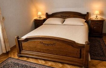 Luxusní vyřezávaná dubová ložnice,7118