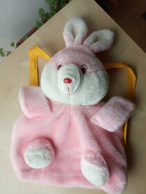 Batůžek - růžový velikonoční králíček