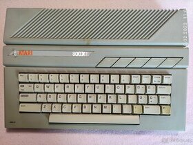 Atari 800XE v originál krabici
