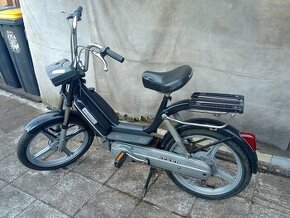 Piaggio Bravo moped top stav