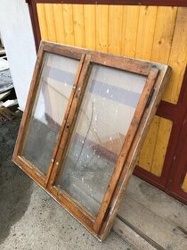 Dřevené okno dvoukřídlé 118 x 118 cm vč. rámu