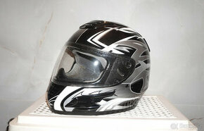 Helma na motorku L motocyklová přilba vel. L (60cm), bezvadn