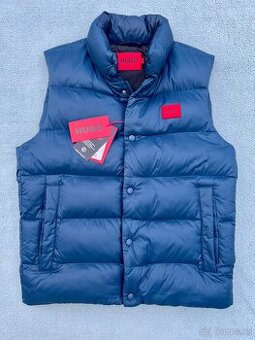 Hugo Boss péřová pánská vesta vel.M NOVÁ