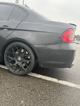 Bmw e90 e91  320i 325i 330i 320d 330d 335d