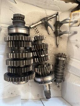 Prevodovka na Yamaha R1 98-03