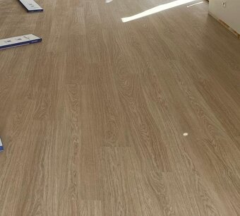 Vinylová podlaha QUICK.STEP - 24,6m² - 1