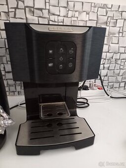kávovar SENCOR SES 4040BK Espresso