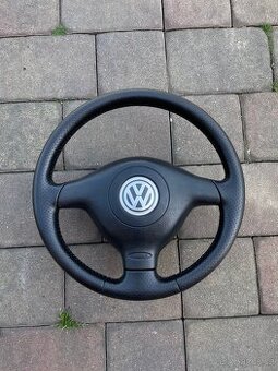 Kožený perforovaný volant Volkswagen - Top stav