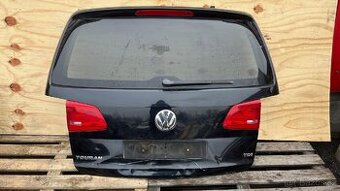 Páté dveře VW Touran 1T3