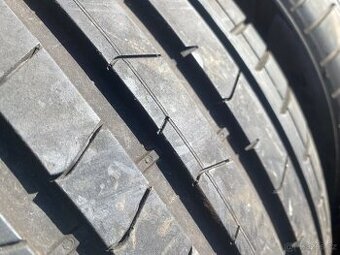 245/40/19 sada letních Pirelli