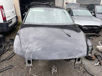 Kapota VW Passat B8