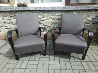 Křesla Kropáček/Koželka po renovaci.
