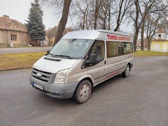 Ford Transit 2.4 TDCi 85 kW - 9 míst - plošina