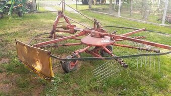 Shrnovač sena Fella TS 310 DRF