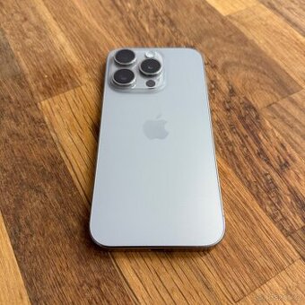 iPhone 15 Pro 256GB natural titan, 12 měsíců záruka