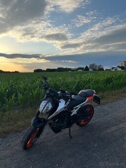 Ktm duke 125 2023