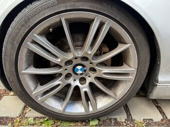 BMW alu R18 5x120 dvourozměrná