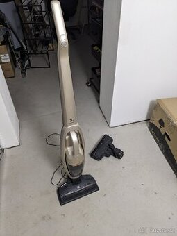Tyčový vysavač Electrolux