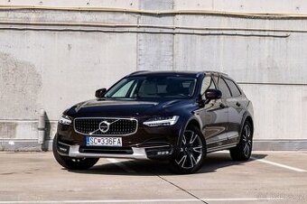 Volvo V90 CC D4 2.0L Cross Country Pro AWD A/T