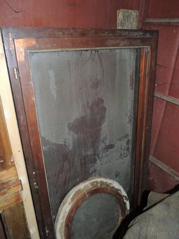 okna, dveře a brána