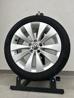 Alu kola 5x112 r17 s letním pneu (841p)