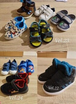 Chlapecké boty a papučky