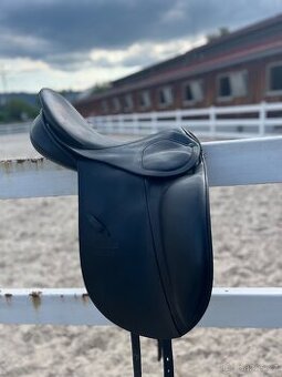 Drezurní sedlo Stübben