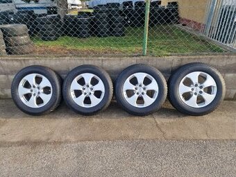 225/65/17 Zimní kola Originál Toyota Rav4