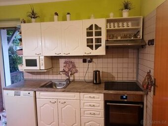 Kuchyňská linka plus spotřebiče
