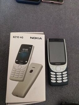 Nokia 8210 4G