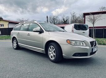 Volvo V70 2.4D D5 136kW