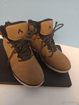 Zimní boty vel 37 McKinley