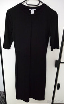 Černé pouzdrové elastické šaty vel. S - H&M