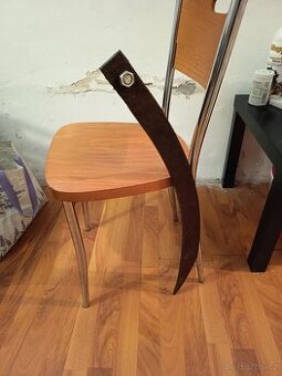 Koupím zub/vidle na nakladač