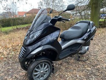Piaggio MP3